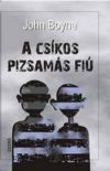 A csíkos pizsamás fiú